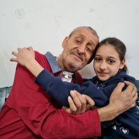 UPDATE 28.04.2022 – Tăticul celor 9 copii a pierdut lupta cu cancerul…