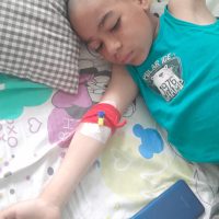 UPDATE 25.05.2023 – Gabriel este internat la spital pentru tratament cu citostatice